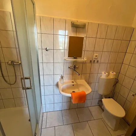 Pensionat Lipka - *