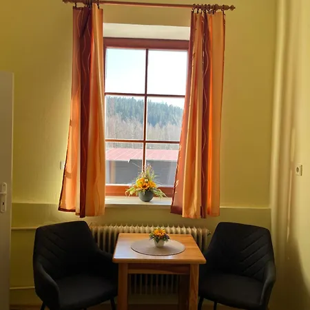 Pensionat Lipka - *